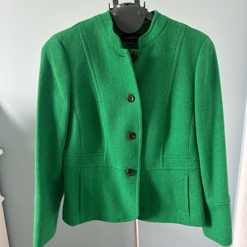 Talbots wool lined blazer size 10 only worn a few times